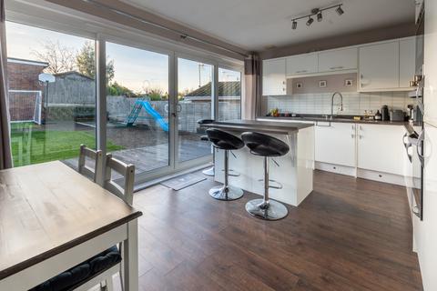 undefined, Arundel Drive, Worcester