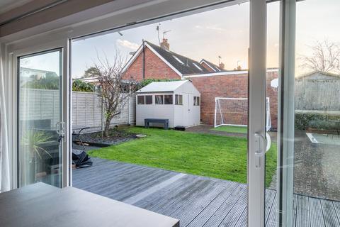 undefined, Arundel Drive, Worcester