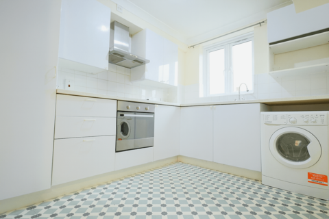 2 bedroom flat to rent, Peninsula Court, Canary Wharf, E14 3LH