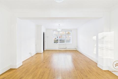 3 bedroom link detached house to rent, Arrowsmith Road, Chigwell, Essex, IG7