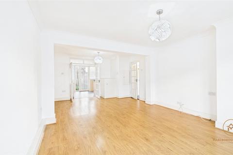 3 bedroom link detached house to rent, Arrowsmith Road, Chigwell, Essex, IG7