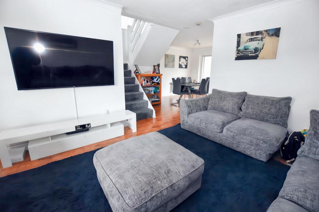 Lounge 3