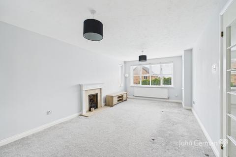 3 bedroom detached house for sale, Wetherel Road, Burton-on-Trent