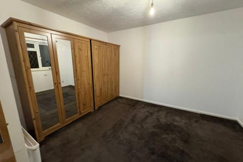1 bedroom semi-detached house to rent, Berkshire