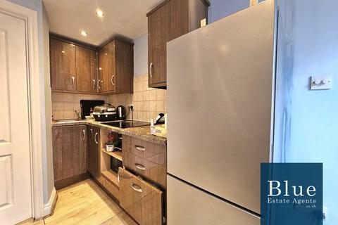 undefined, Unwin Avenue, Feltham, TW14