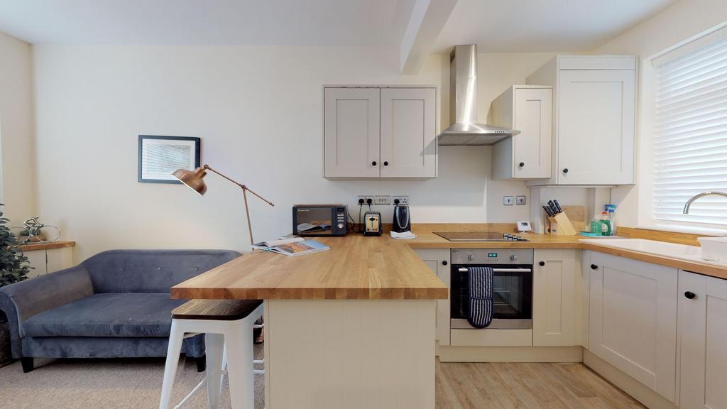 Open Plan Living Room / Kitchen