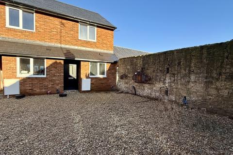 Halse Road, Brackley