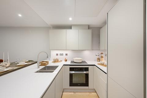3 bedroom apartment to rent, Baker Street, London, NW1