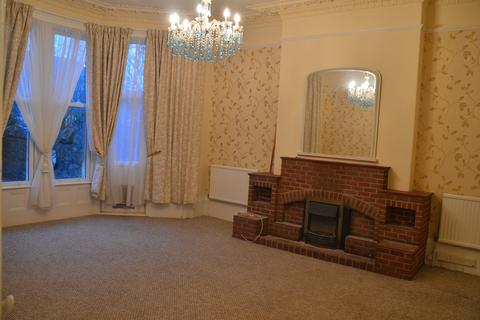 2 bedroom apartment to rent, Clarence Road South, Weston-super-Mare BS23
