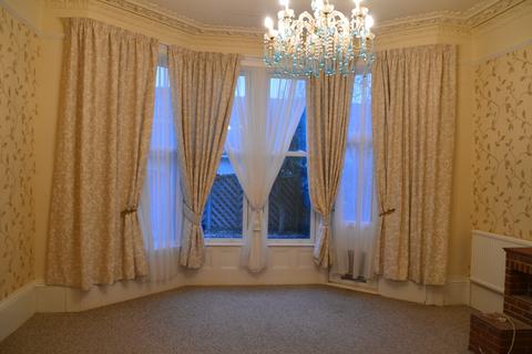 2 bedroom apartment to rent, Clarence Road South, Weston-super-Mare BS23