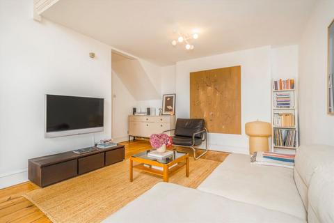 undefined, Schoolbell Mews, London E3