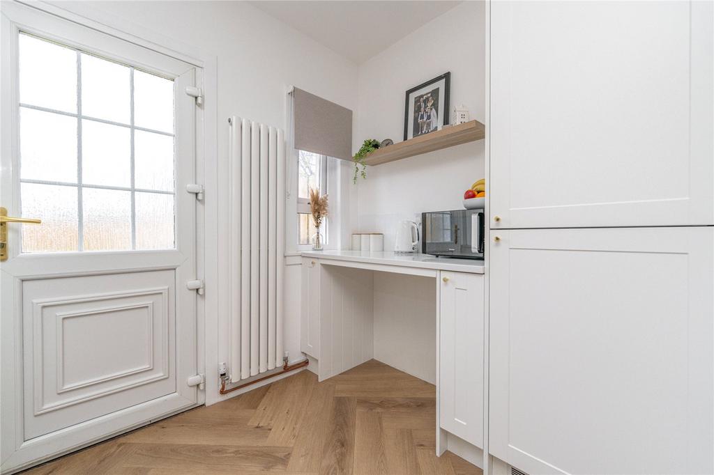 Kitchen Alt
