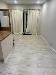 undefined, Lyndhurst Drive, Hornchurch RM11