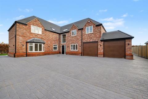 5 bedroom detached house for sale, Westwood Heath Road, Coventry CV4