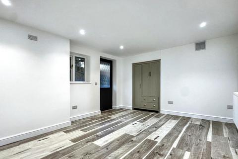 undefined, Annexe @ The Scop Almondsbury Gloucestershire GB, Bristol BS32