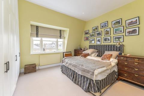 2 bedroom flat for sale, Warrington Crescent, London