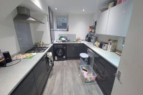 undefined, Delph Lane, Leeds