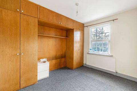 undefined, Rickmansworth Road, Pinner, HA5