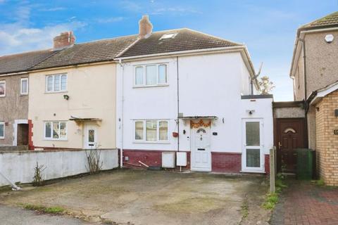 3 bedroom property for sale, Mead Avenue, Langley