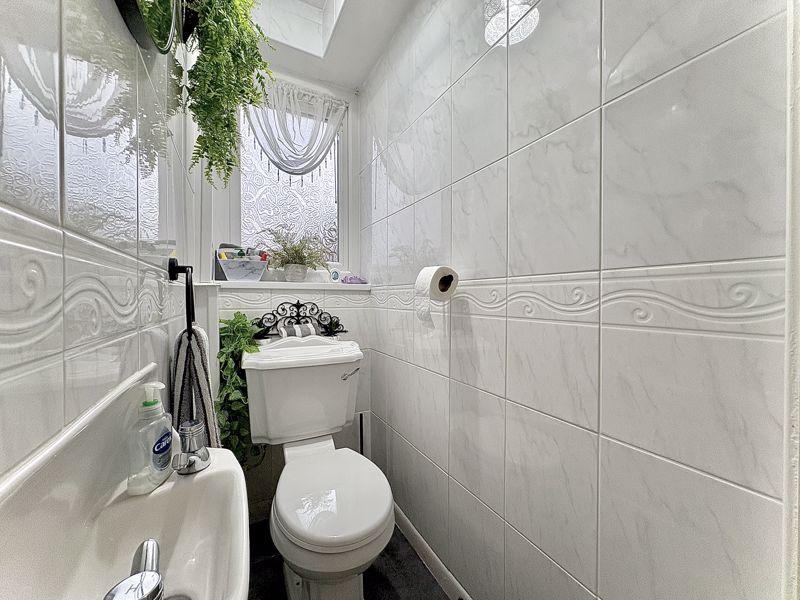 Downstairs wc