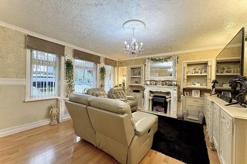 undefined, Russell Road, Bilston, WV14 6NS