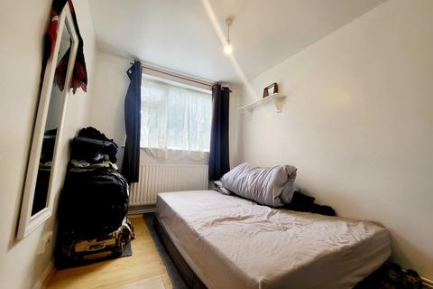 undefined, Holly Lodge, 7 Wisteria Road, London
