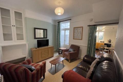 4 bedroom terraced house for sale, Abbots Road, Exeter