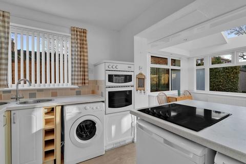 undefined, Henley Road, Cheltenham GL51