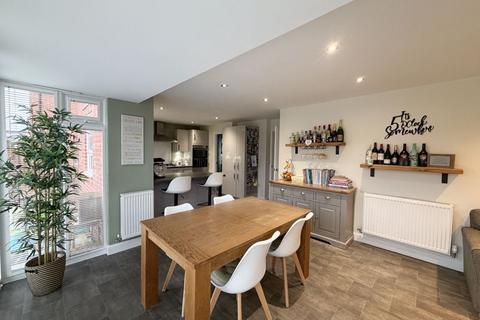 undefined, Golf Open 2026 - Langford Drive, Southport - Sleeps 8