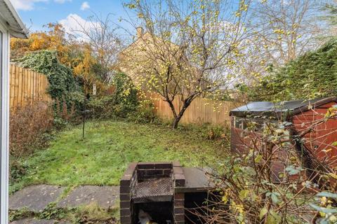 undefined, Conifer Rise, Banbury