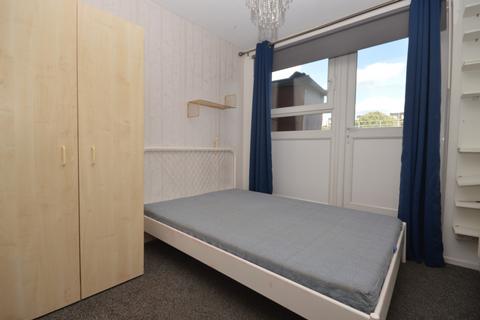 undefined, Lipton Road, Tower Hamlets, E1 0LJ