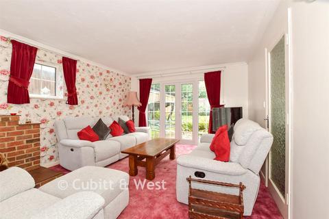Grattons Drive, Pound Hill, Crawley, West Sussex