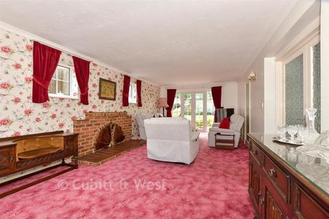 undefined, Grattons Drive, Pound Hill, Crawley, West Sussex