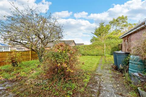 undefined, Harry Cheek Gardens, Cowes, Isle of Wight