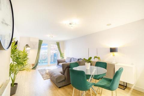 2 bedroom apartment to rent, 121-123 Davigdor Road, Hove, BN3 1HS