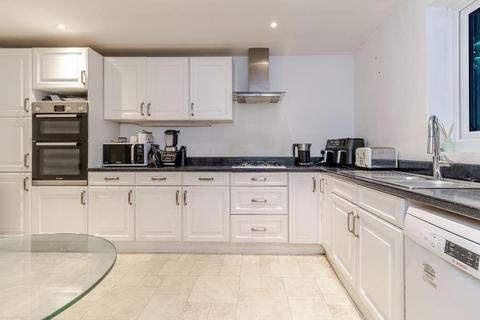 undefined, 22 Westhall Park, Warlingham, Surrey, CR6 9HS