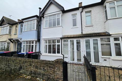 undefined, Waterloo Road, Shoeburyness, Essex, SS3 9EQ