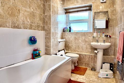 2 bedroom terraced house for sale, Edmund Street, Pontlottyn, CF81