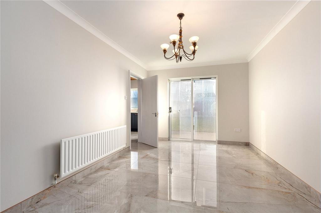 52 Hazelbury Green
