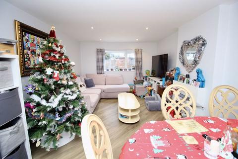 undefined, Barnes Close, Southampton SO31