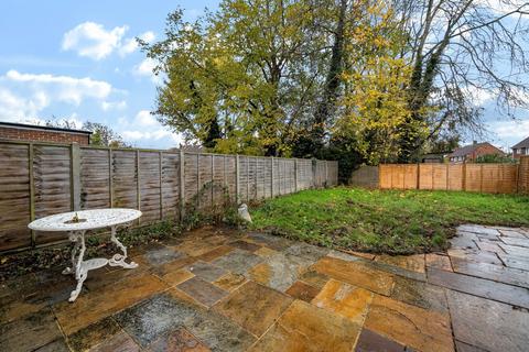 undefined, Clintons Green, Bracknell, Berkshire