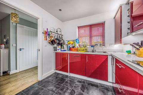 3 bedroom end of terrace house for sale, Skylark Avenue, Emsworth