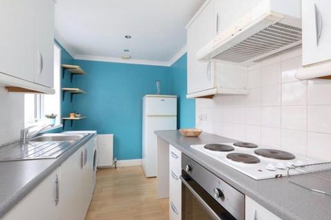 1 bedroom flat for sale, Dorset Road, London