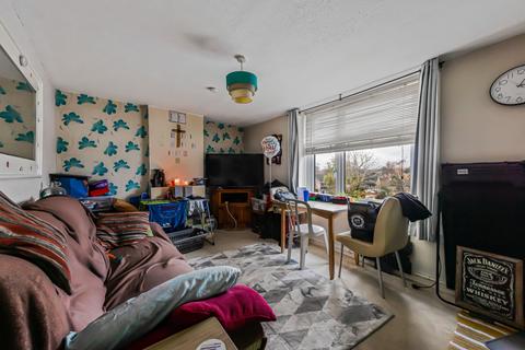 1 bedroom apartment for sale, Monkscroft, Cheltenham, Gloucestershire, GL51