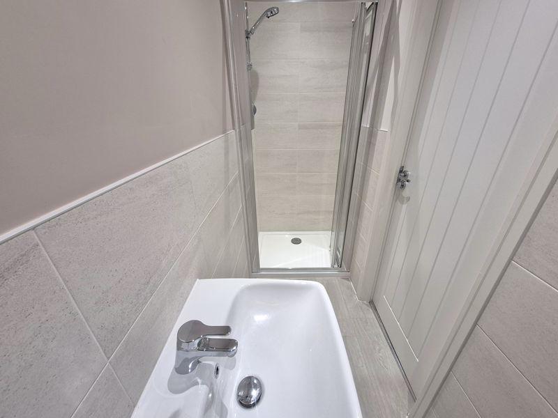 Ensuite Shower Room