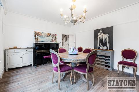 undefined, Eton Avenue, Barnet, EN4