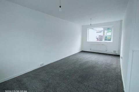 2 bedroom semi-detached house for sale, Kinross Avenue, Leicester