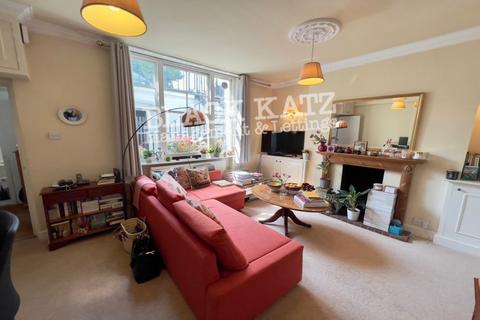 undefined, SW1V