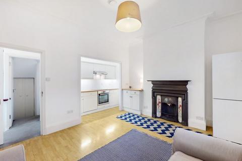 4 bedroom flat to rent, NW5