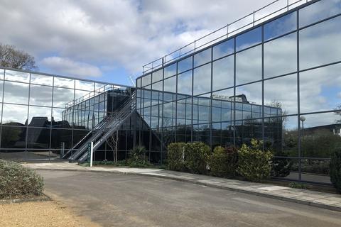 Office to rent, First Ave Swindon SN5 6QU